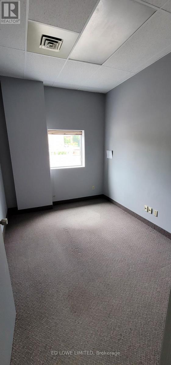 1001 - 74 Cedar Pointe Drive, Barrie, Ontario  L4N 5R7 - Photo 7 - S12704028