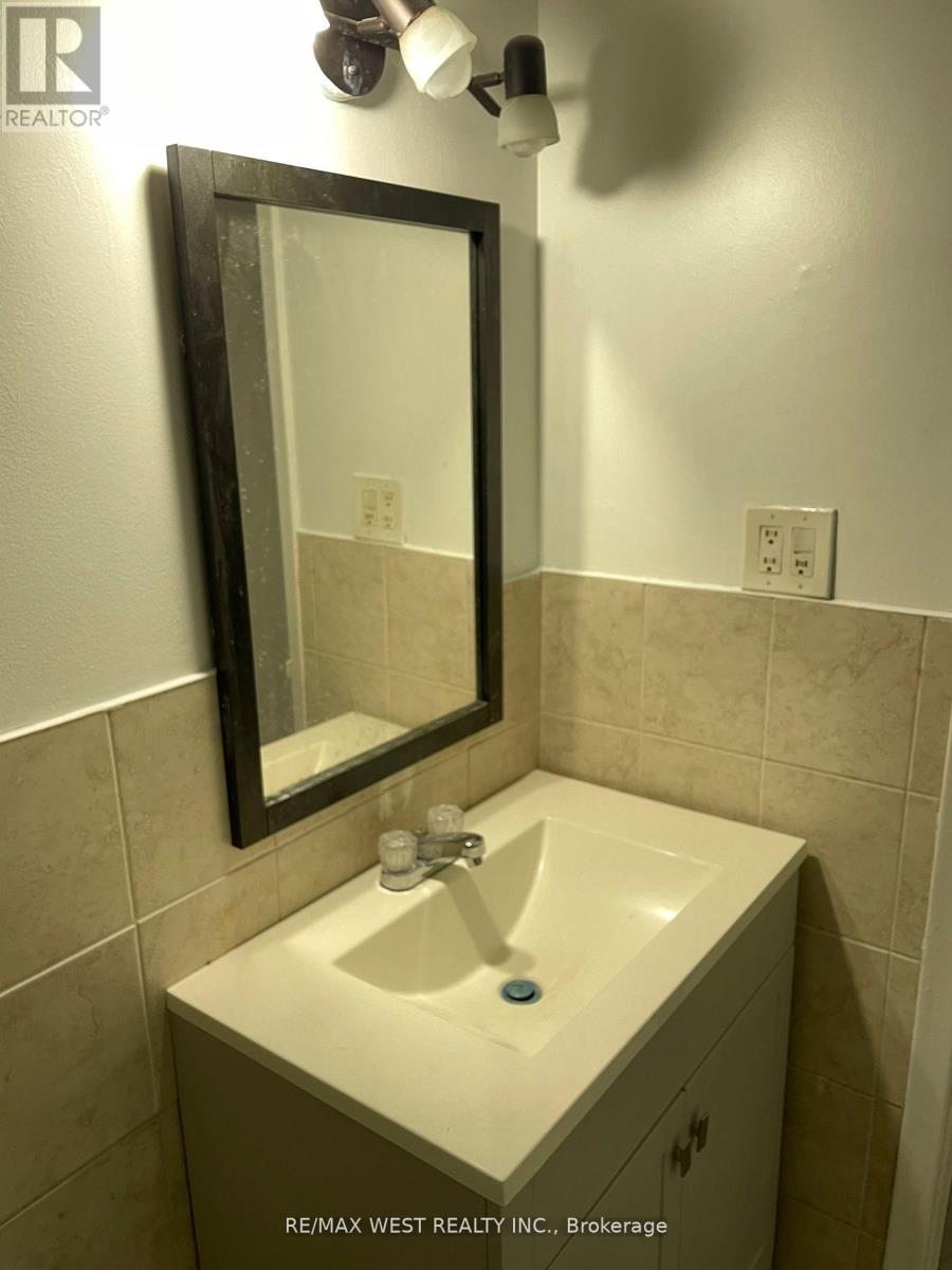 306 - 2365 Marine Drive, Oakville, Ontario  L6L 1C5 - Photo 18 - W12740202