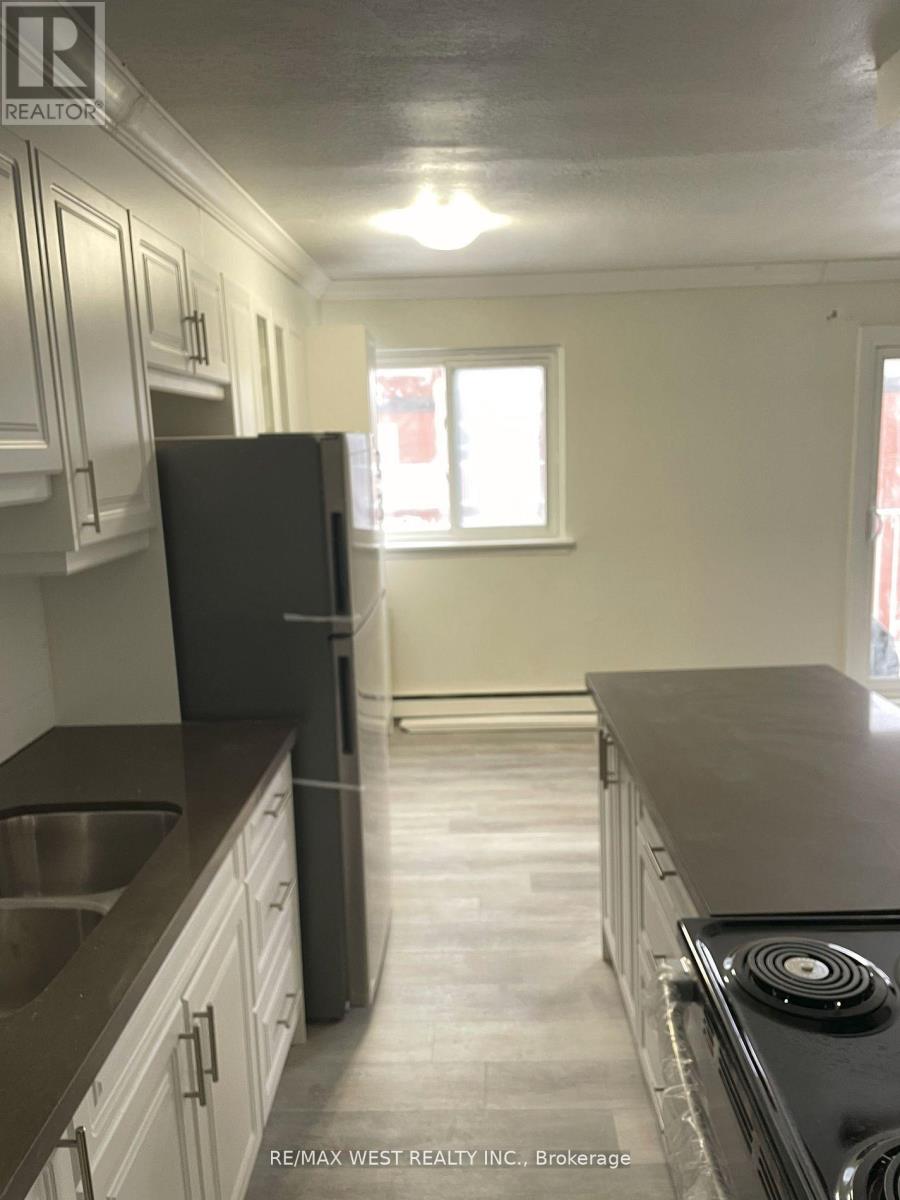 306 - 2365 Marine Drive, Oakville, Ontario  L6L 1C5 - Photo 9 - W12740202