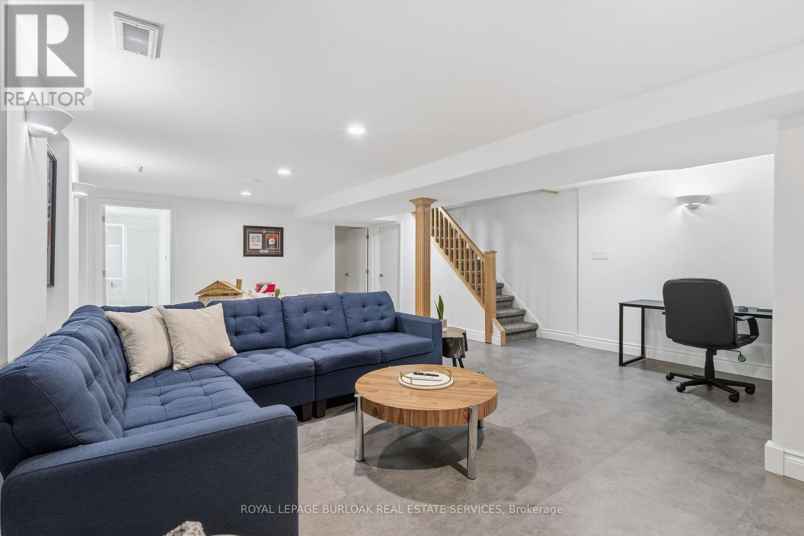 946 Nora Drive, Burlington, Ontario  L7T 3E8 - Photo 24 - W12740218