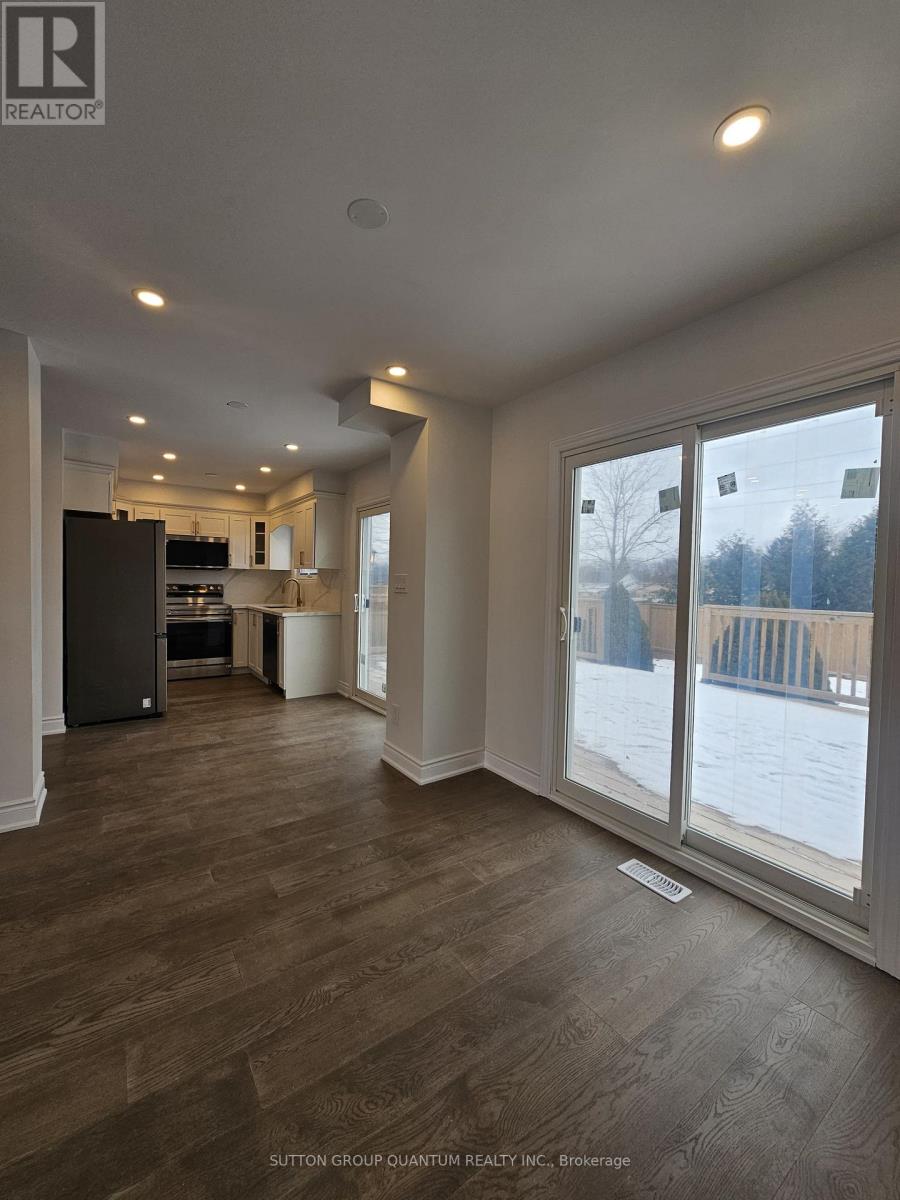 2084 Hunt Crescent, Burlington, Ontario  L7M 2N9 - Photo 4 - W12740220