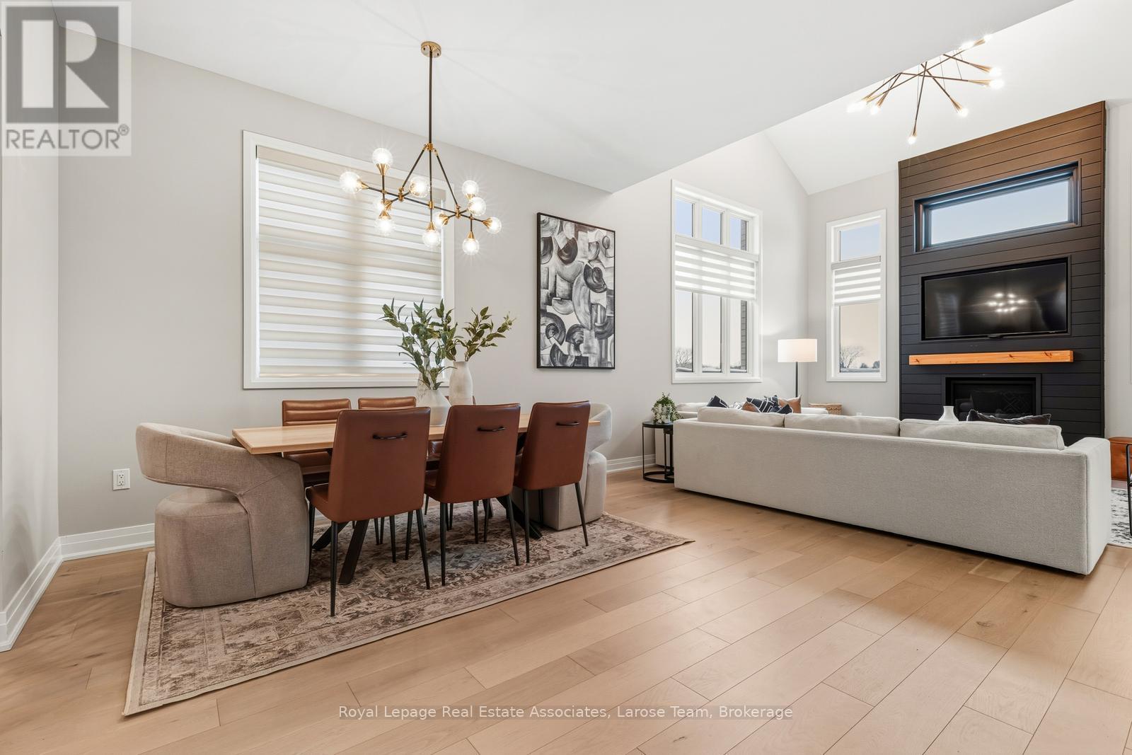 1464 Varelas Passage, Oakville, Ontario  L6H 3S3 - Photo 8 - W12740232