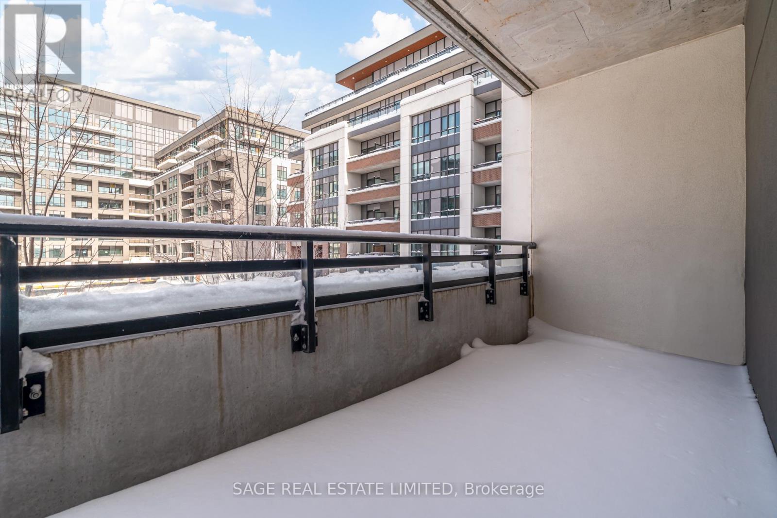 215 - 1 Neighbourhood Lane, Toronto, Ontario  M8Y 1T7 - Photo 31 - W12740256