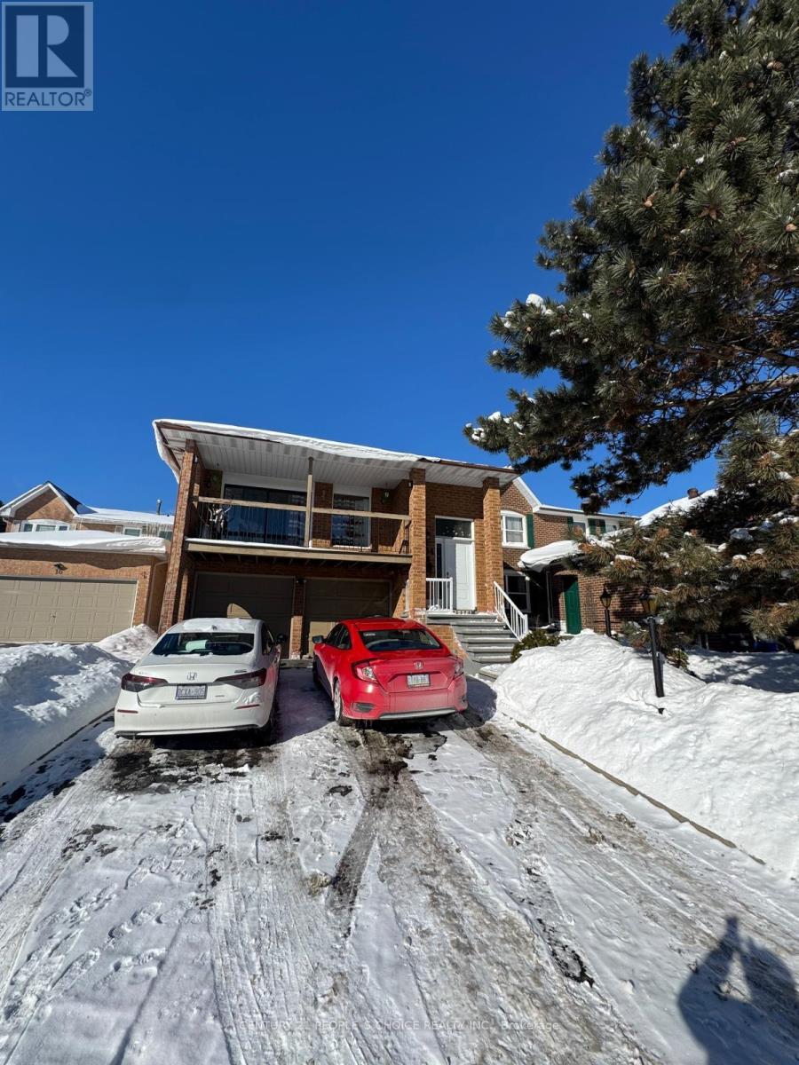 14 ALBERMARLE COURT, Brampton, Ontario