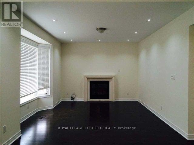 8 Stonecrop Road, Brampton, Ontario  L6Y 2Z3 - Photo 6 - W12740272