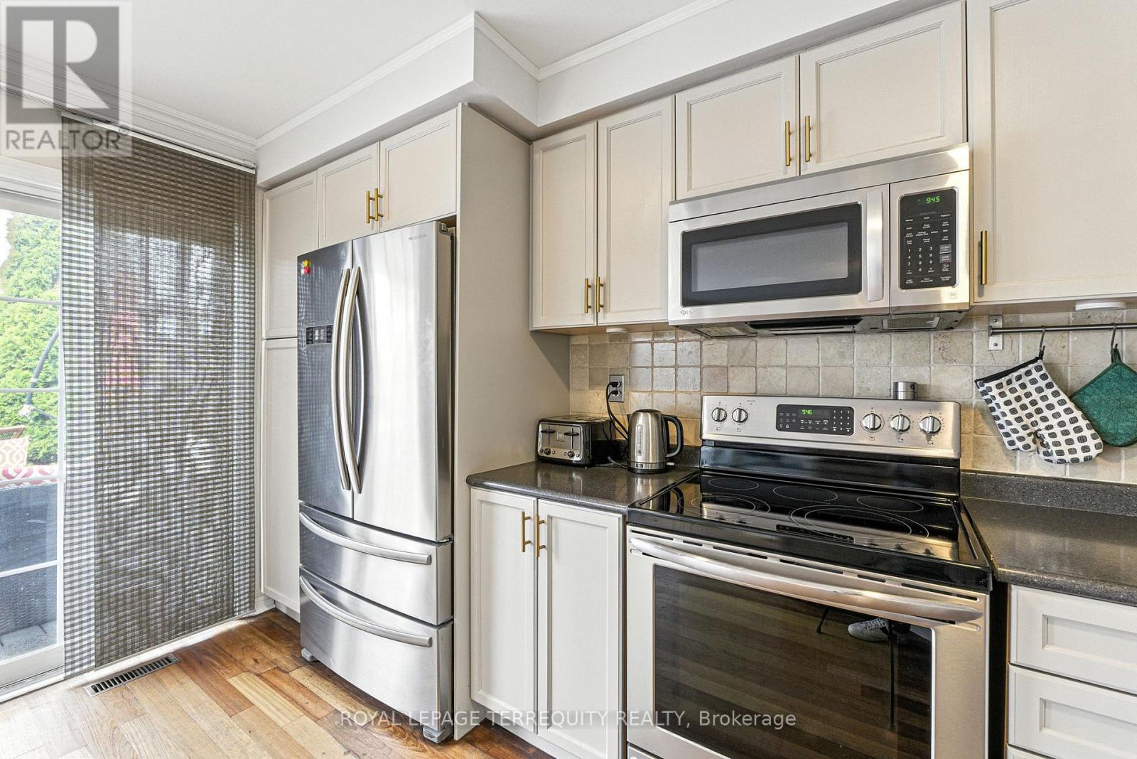 1117 Riddell Crescent, Milton, Ontario  L9T 6Y2 - Photo 17 - W12740286