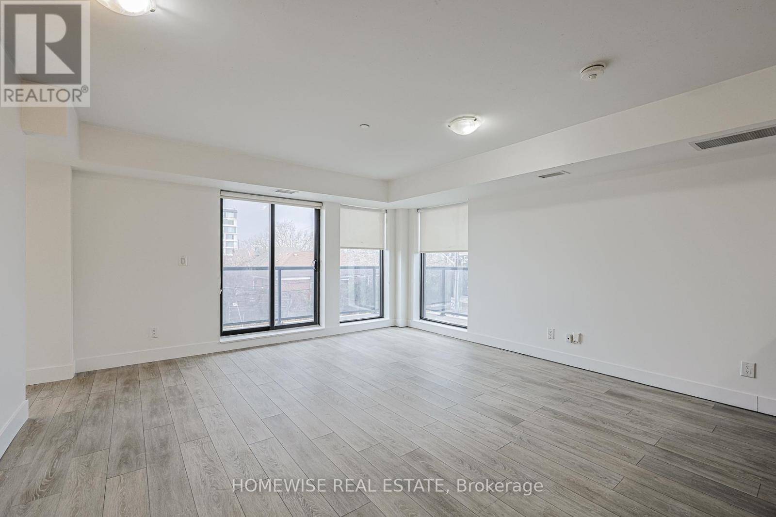 301 - 293 Viewmount Avenue, Toronto, Ontario  M6B 3H8 - Photo 14 - W12740308