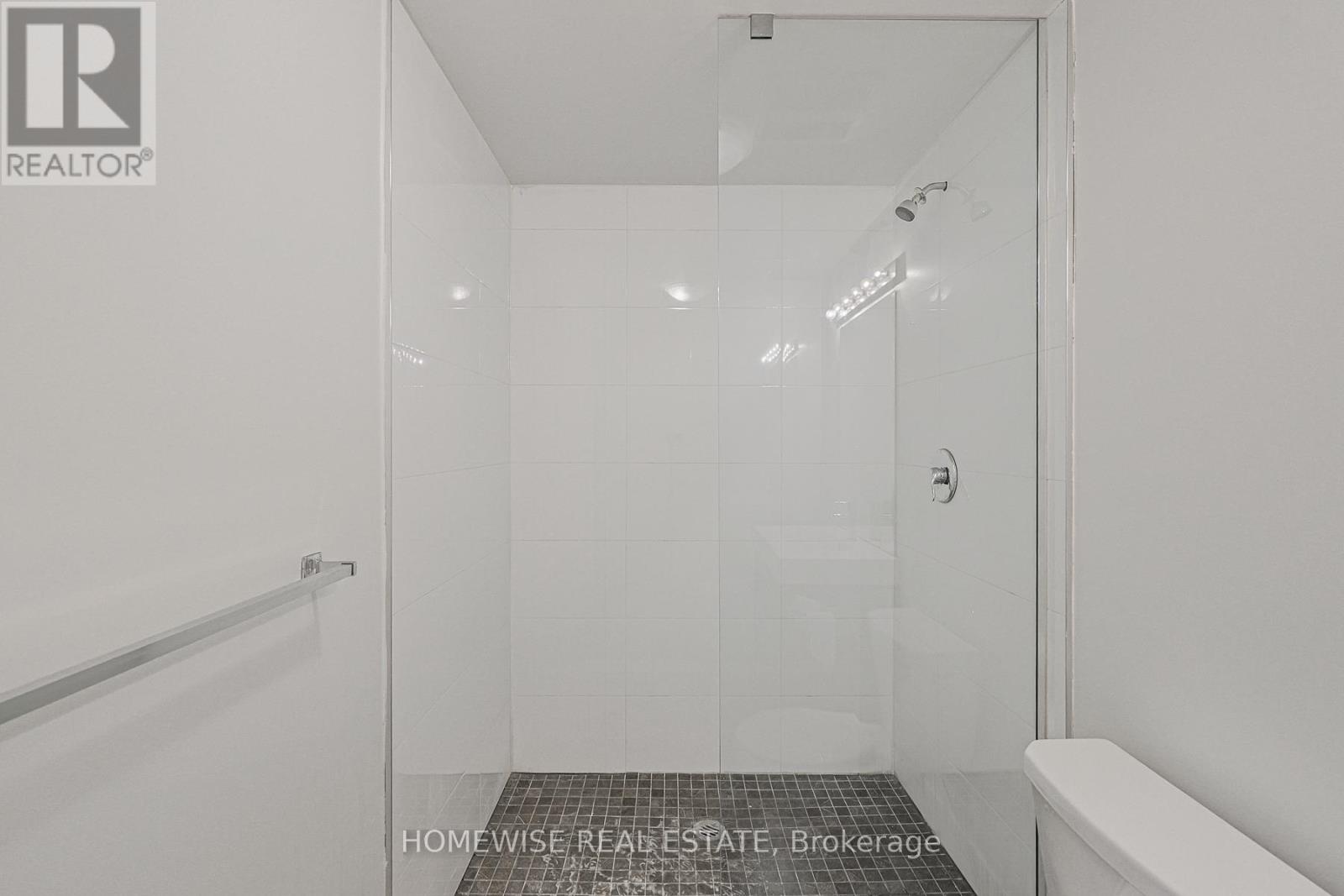 301 - 293 Viewmount Avenue, Toronto, Ontario  M6B 3H8 - Photo 26 - W12740308