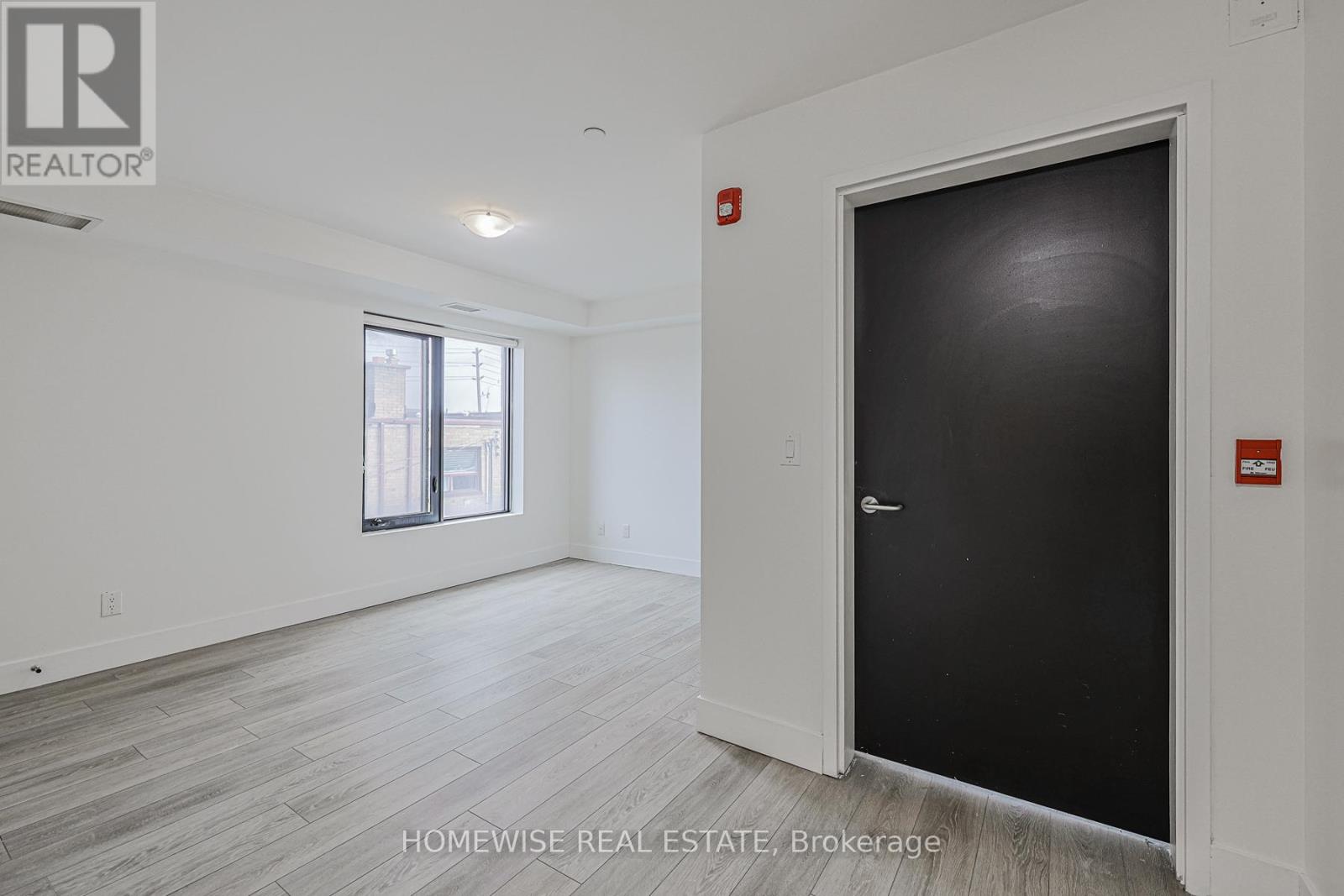 301 - 293 Viewmount Avenue, Toronto, Ontario  M6B 3H8 - Photo 36 - W12740308