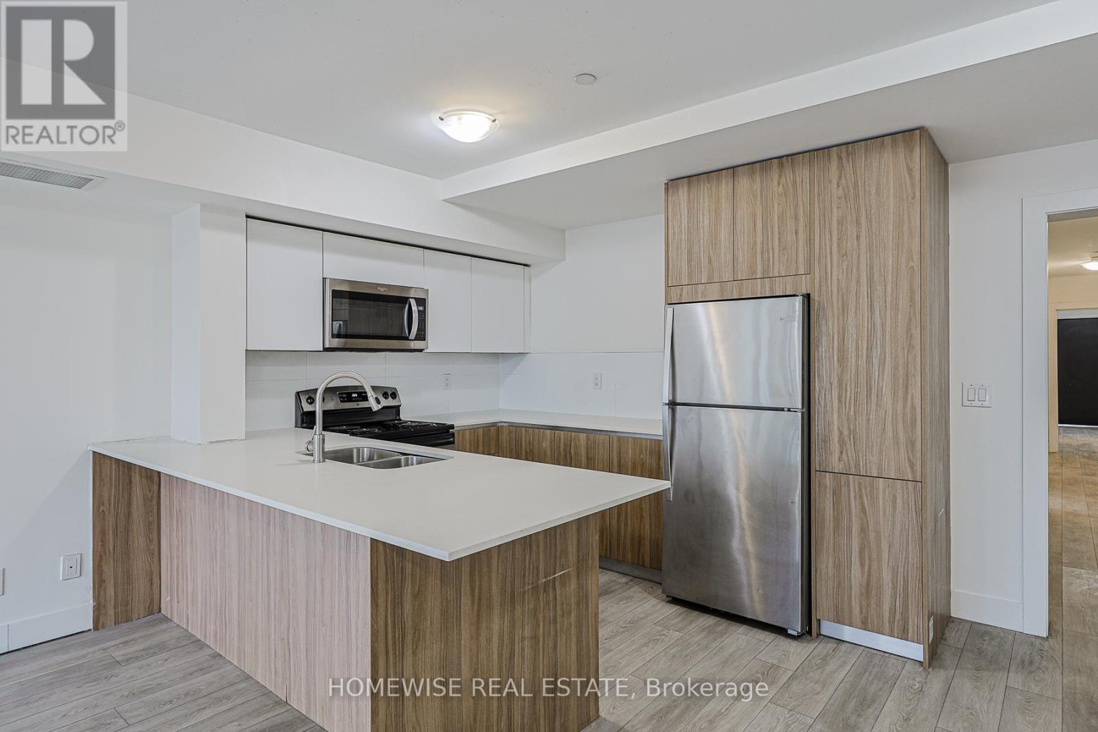 301 - 293 Viewmount Avenue, Toronto, Ontario  M6B 3H8 - Photo 6 - W12740308