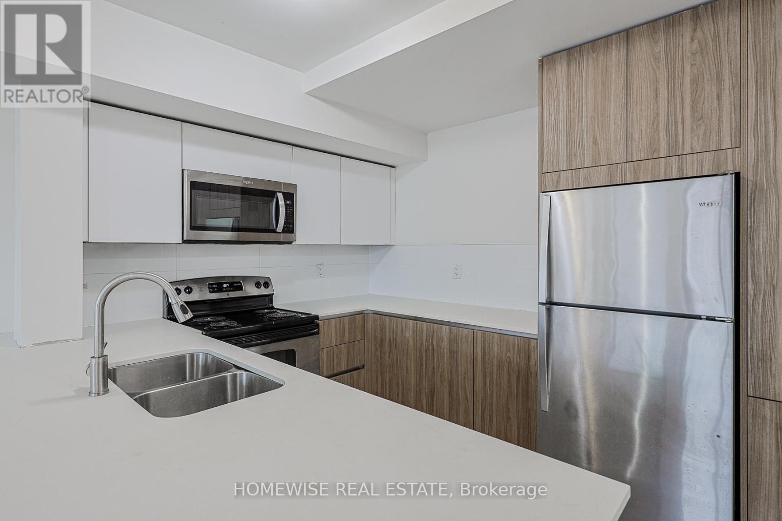 301 - 293 Viewmount Avenue, Toronto, Ontario  M6B 3H8 - Photo 8 - W12740308