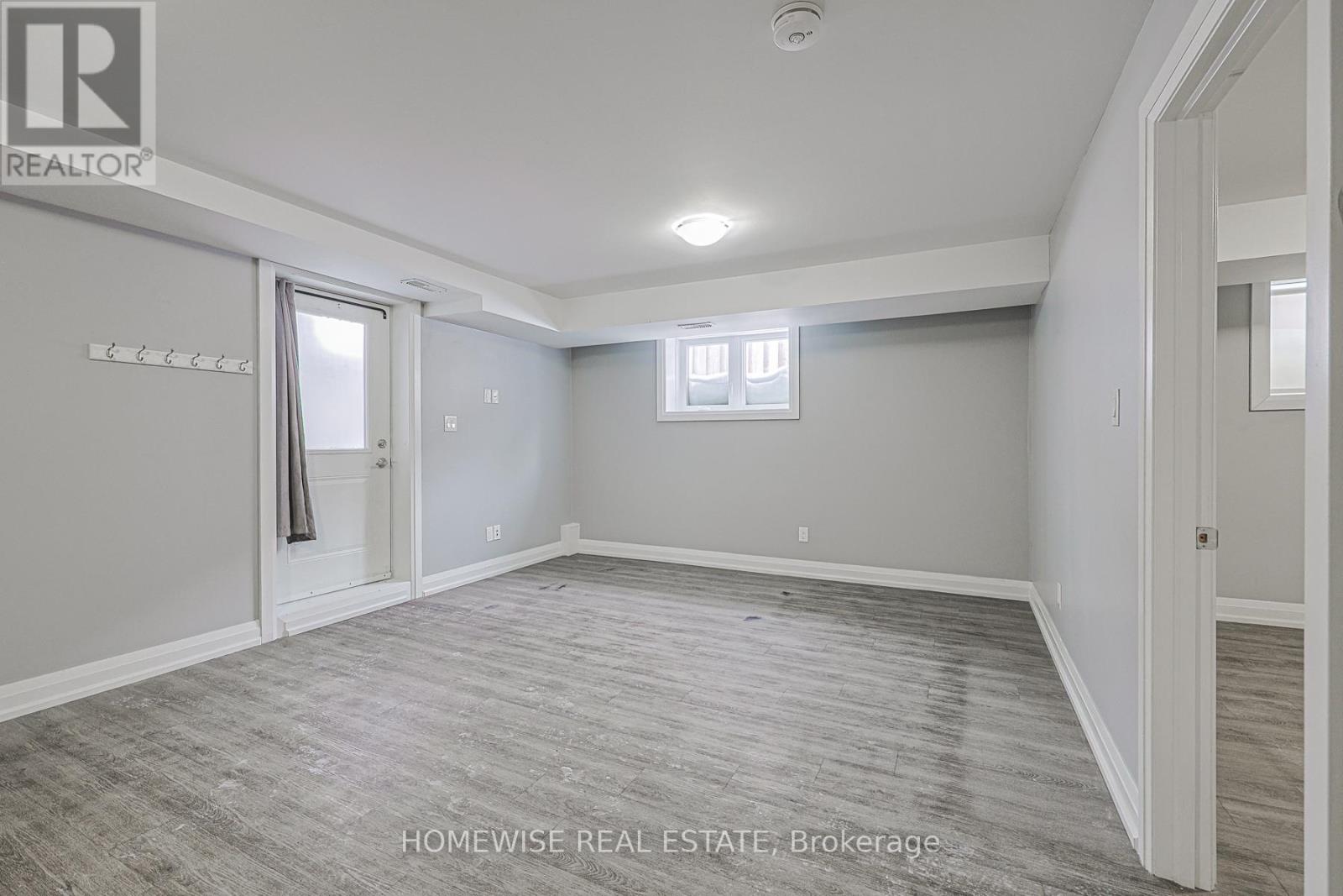 B02 - 814 Glencairn Avenue, Toronto, Ontario  M6B 2A3 - Photo 11 - W12740334