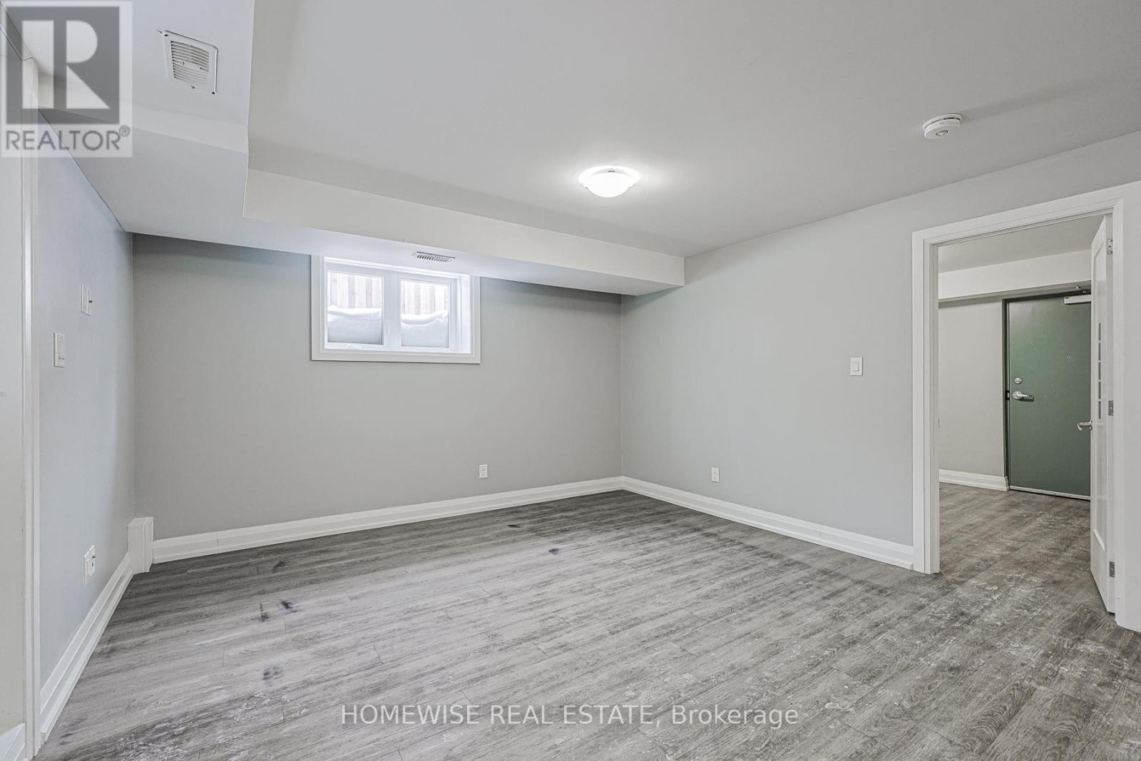 B02 - 814 Glencairn Avenue, Toronto, Ontario  M6B 2A3 - Photo 9 - W12740334