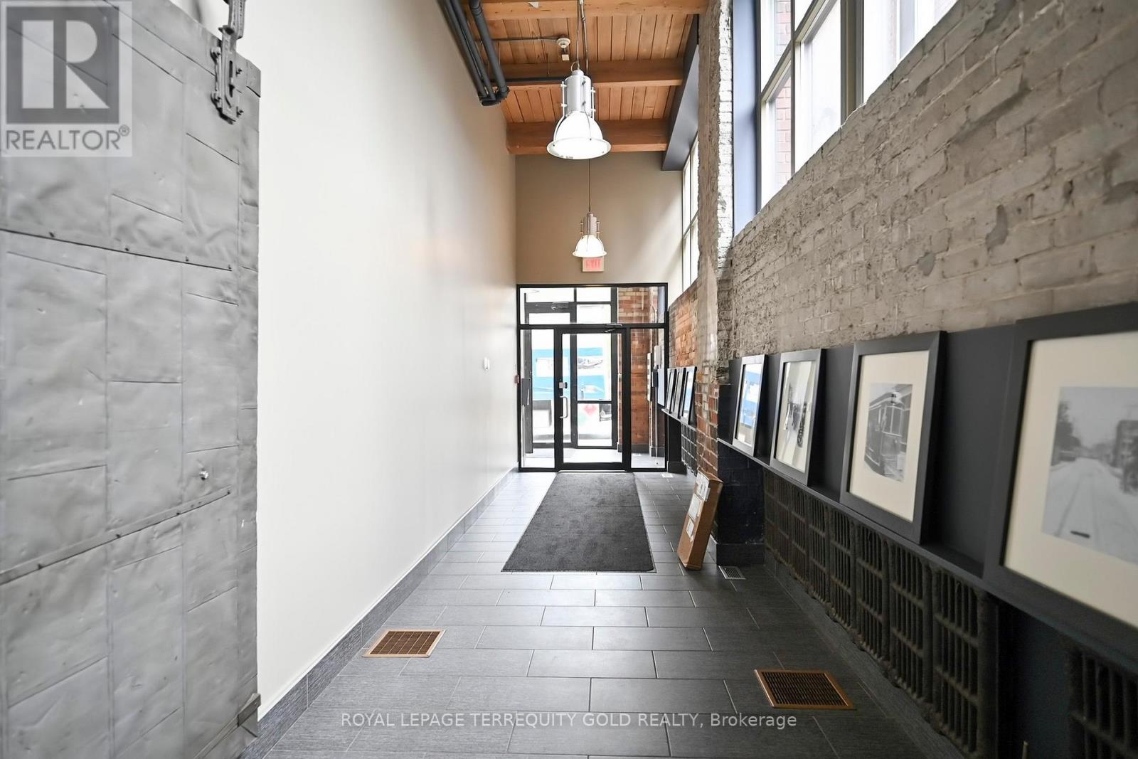 107 - 2154 Dundas Street W, Toronto, Ontario  M6R 1X3 - Photo 44 - W12740340