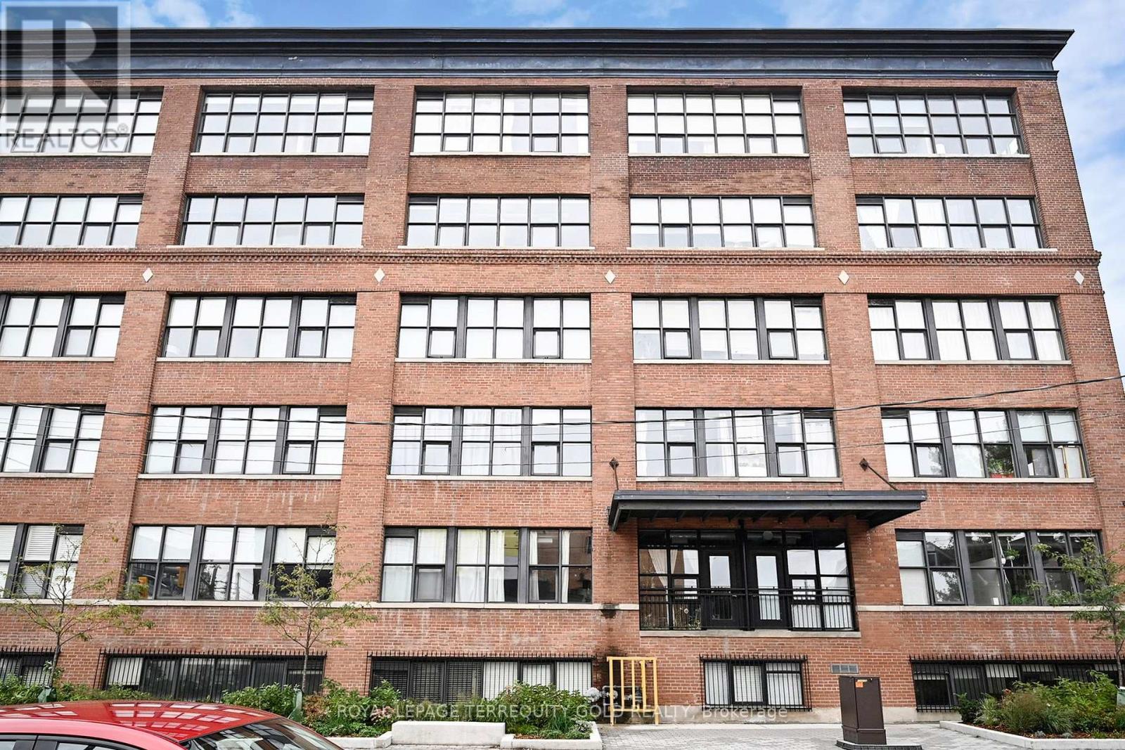 107 - 2154 Dundas Street W, Toronto, Ontario  M6R 1X3 - Photo 6 - W12740340