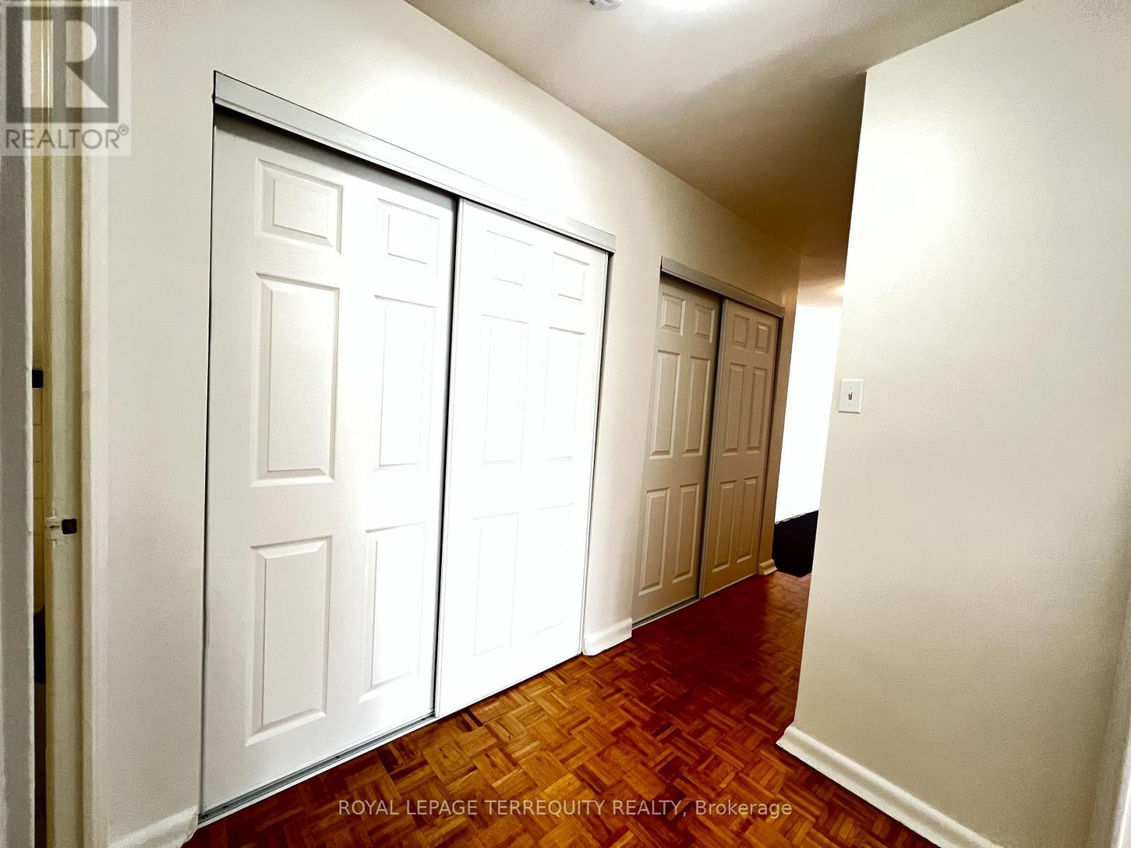 7 - 39 Leduc Drive, Toronto, Ontario  M9W 2A8 - Photo 9 - W12740366