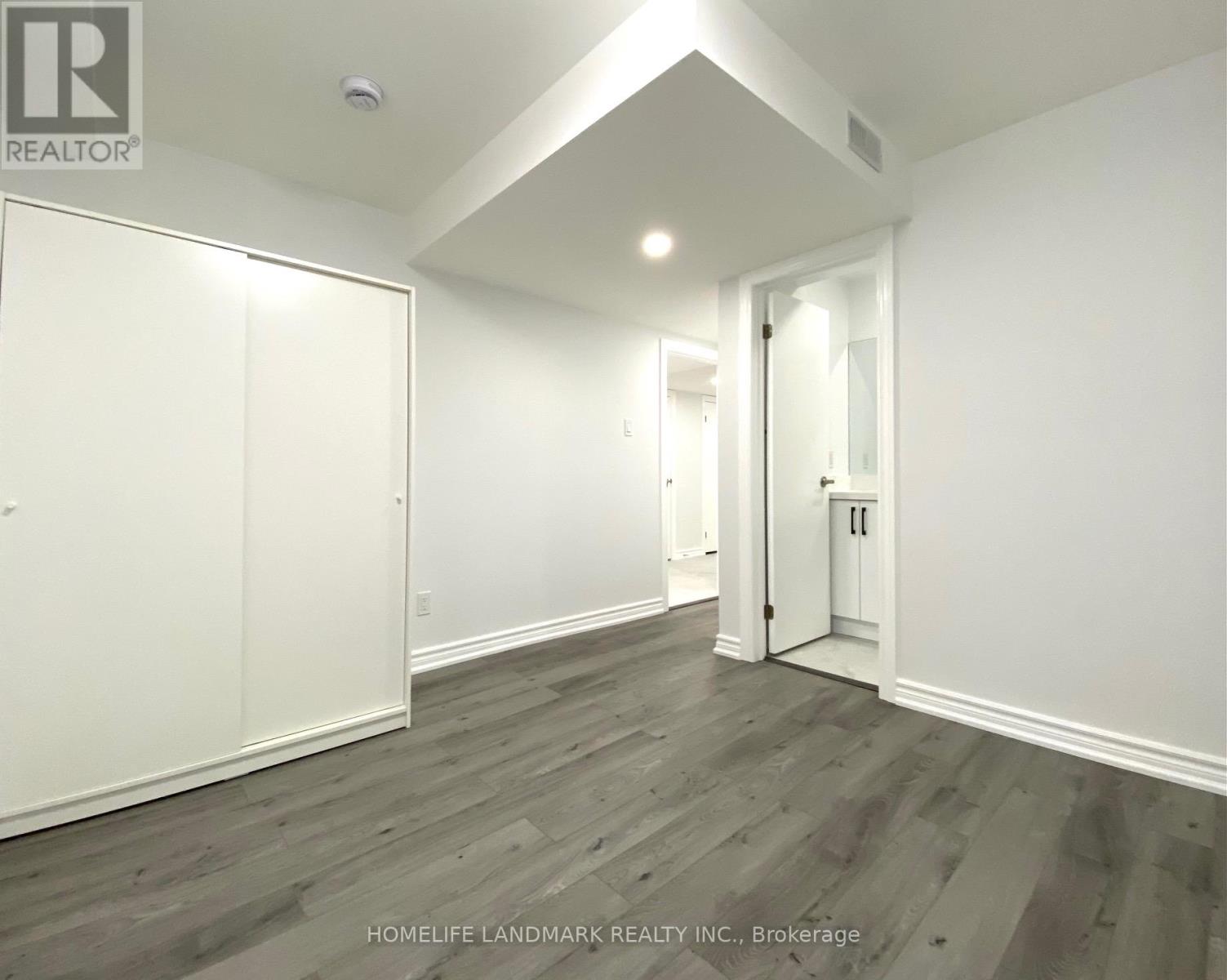 Lower - 5492 Haddon Hall Road, Mississauga, Ontario  L5M 5G6 - Photo 12 - W12740374