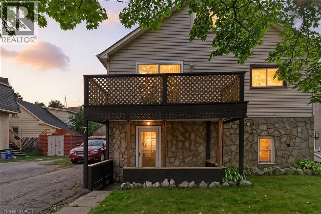 7 Balmoral Avenue, Welland, Ontario  L3B 1S3 - Photo 1 - 40801758