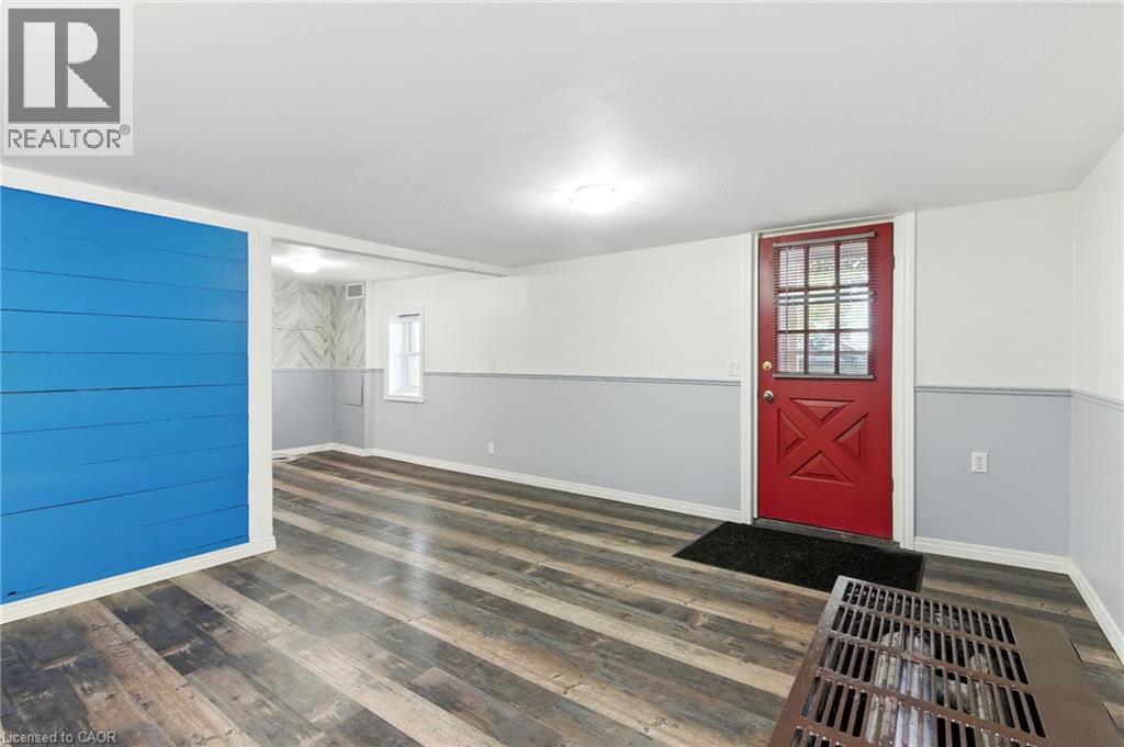 7 Balmoral Avenue, Welland, Ontario  L3B 1S3 - Photo 7 - 40801758