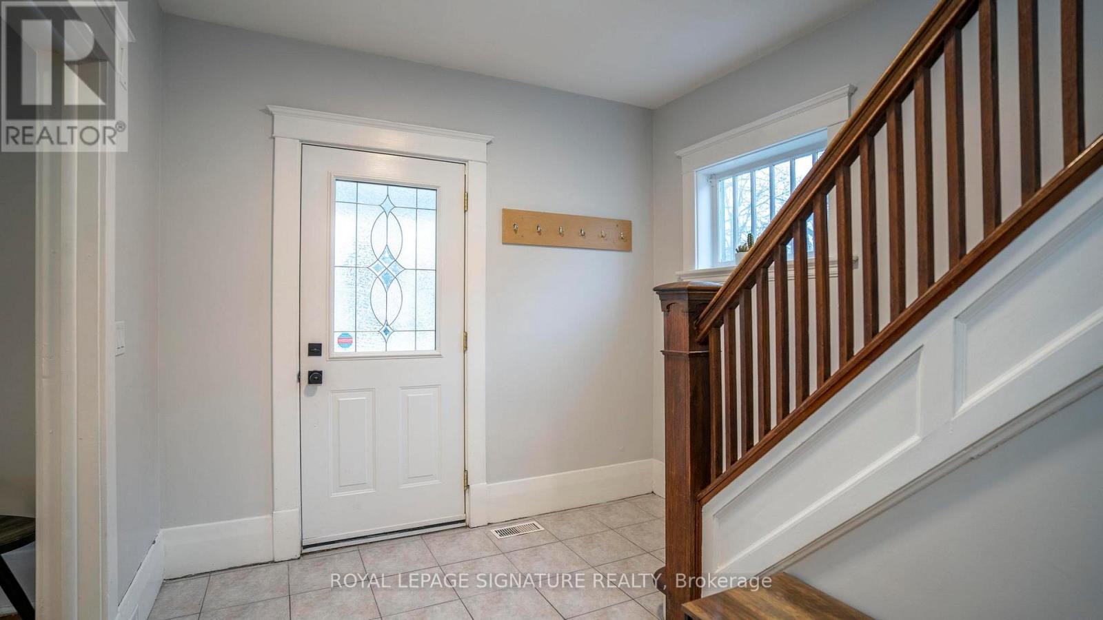 2 Mcdonald Avenue, London North, Ontario  N6G 1B1 - Photo 5 - X12740274