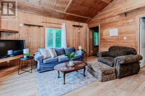 5 Bridge Road, Magnetawan, Ontario  P0A 1P0 - Photo 29 - X12740302