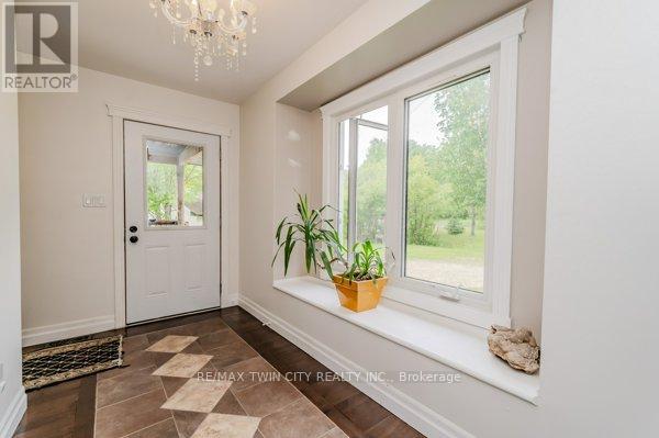 5 Bridge Road, Magnetawan, Ontario  P0A 1P0 - Photo 9 - X12740302