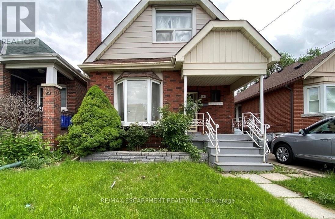 143 Fairfield Avenue, Hamilton, Ontario  L8H 5H3 - Photo 2 - X12740314