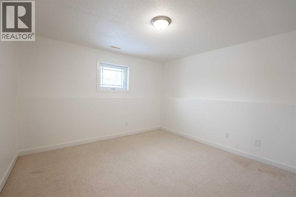 119 Grand River Boulevard W, Lethbridge, Alberta  T1K 2Y1 - Photo 37 - A2272395