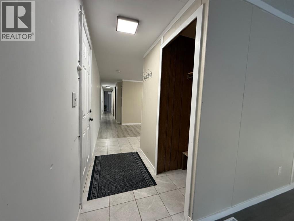 #63, 9531 98 Street, Grande Prairie, Alberta  T8V 2B6 - Photo 4 - A2264727