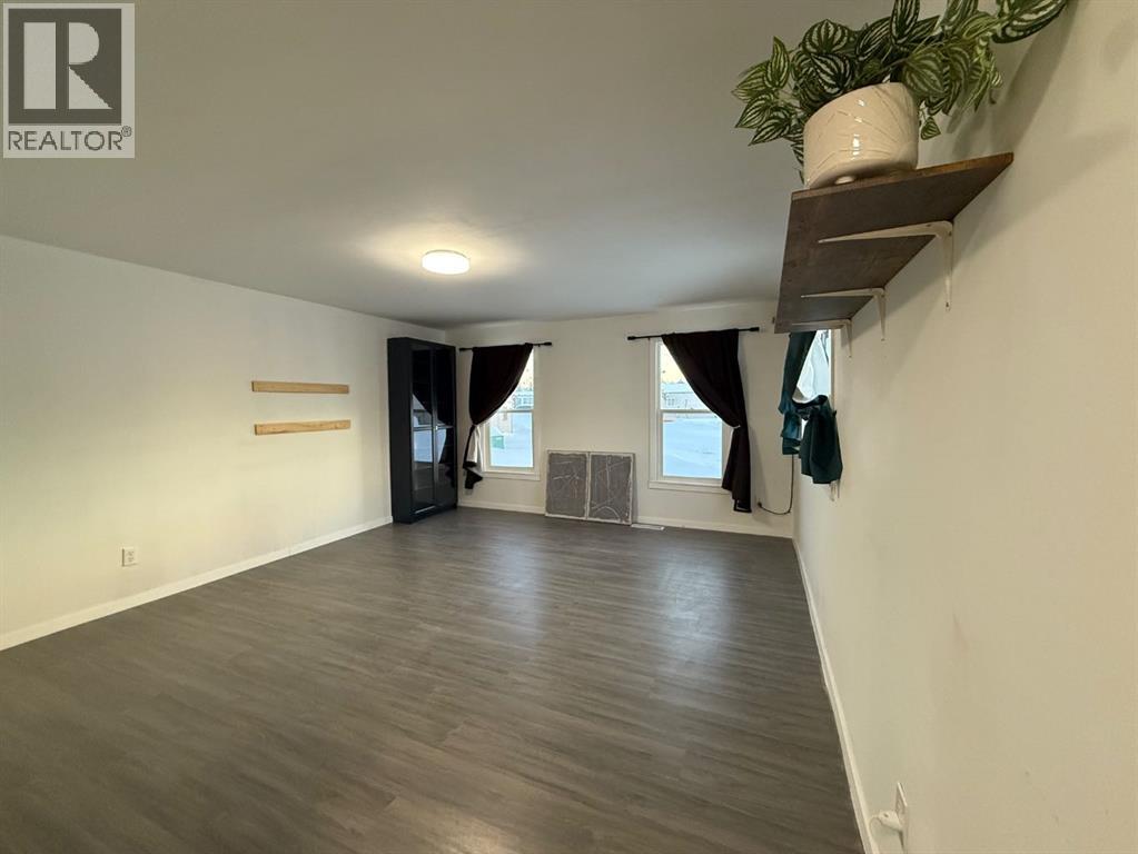 #63, 9531 98 Street, Grande Prairie, Alberta  T8V 2B6 - Photo 2 - A2264727