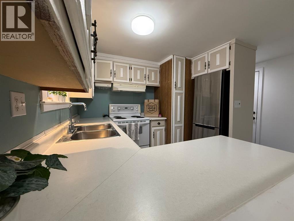 #63, 9531 98 Street, Grande Prairie, Alberta  T8V 2B6 - Photo 8 - A2264727