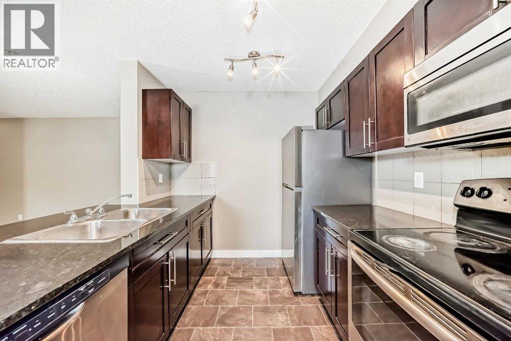 8201, 403 Mackenzie Way Sw, Airdrie, Alberta  T4B 3V7 - Photo 9 - A2263997