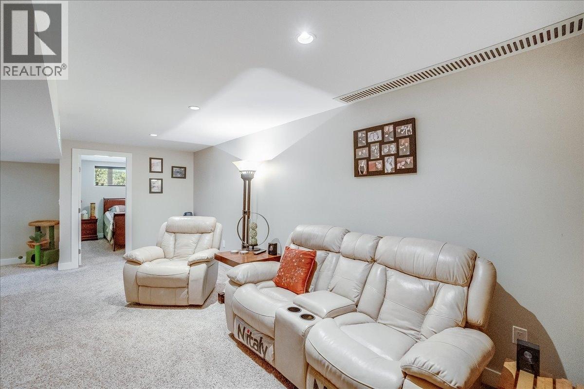 6010 Harrop-Procter Road, Nelson, British Columbia  V1L 6P7 - Photo 39 - 10365212