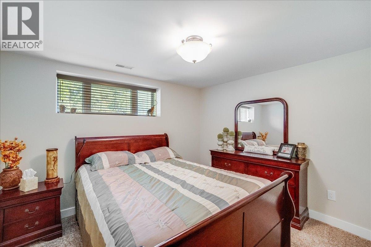 6010 Harrop-Procter Road, Nelson, British Columbia  V1L 6P7 - Photo 40 - 10365212