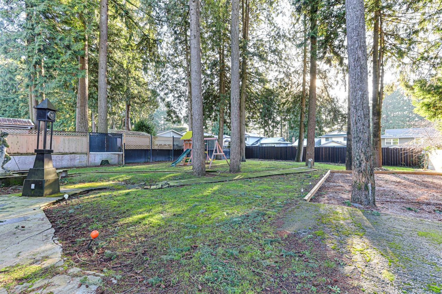 8839 Delwood Drive, Delta, British Columbia  V4C 4A3 - Photo 6 - R3084647