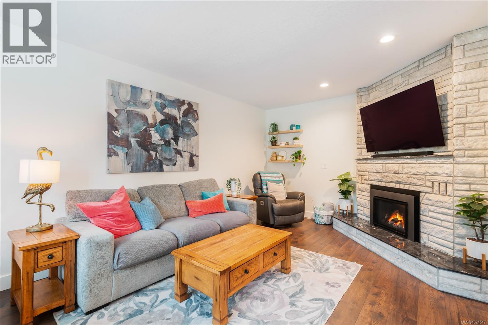 2452 15th Ave, Port Alberni, British Columbia  V9Y 2Z7 - Photo 2 - 1024517