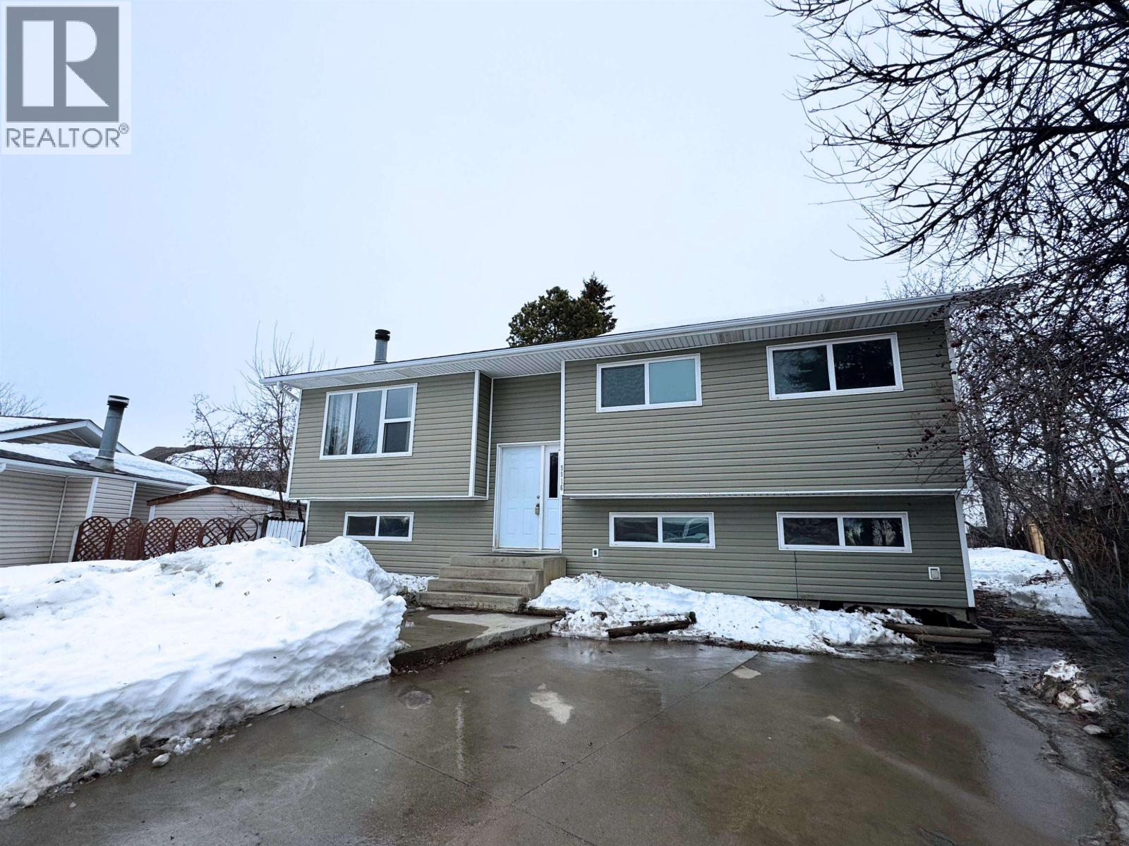 9016 98A AVENUE, Fort St. John, British Columbia