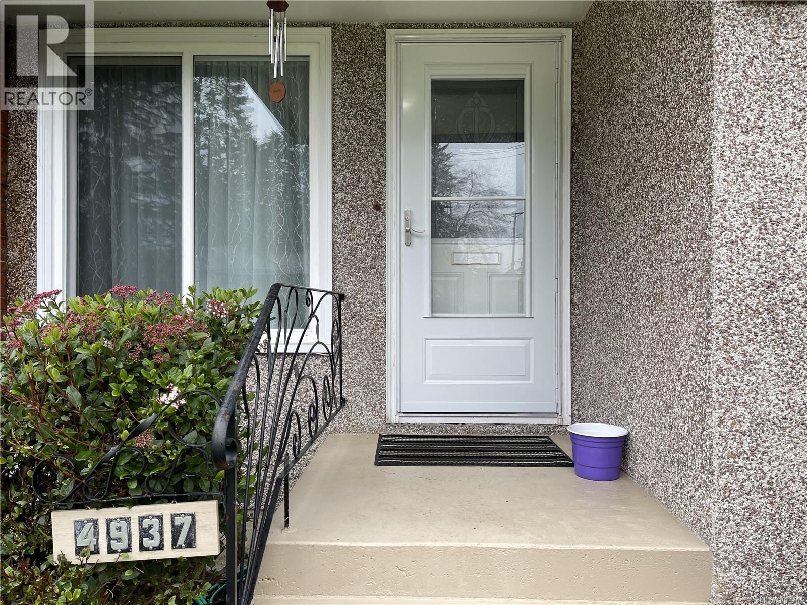 4937 Morton St, Port Alberni, British Columbia  V9Y 3S8 - Photo 2 - 1024667