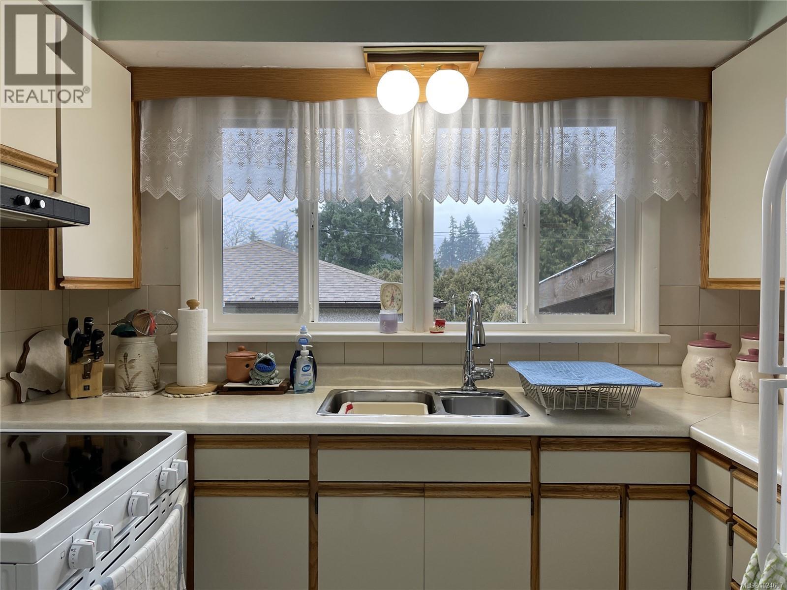 4937 Morton St, Port Alberni, British Columbia  V9Y 3S8 - Photo 8 - 1024667