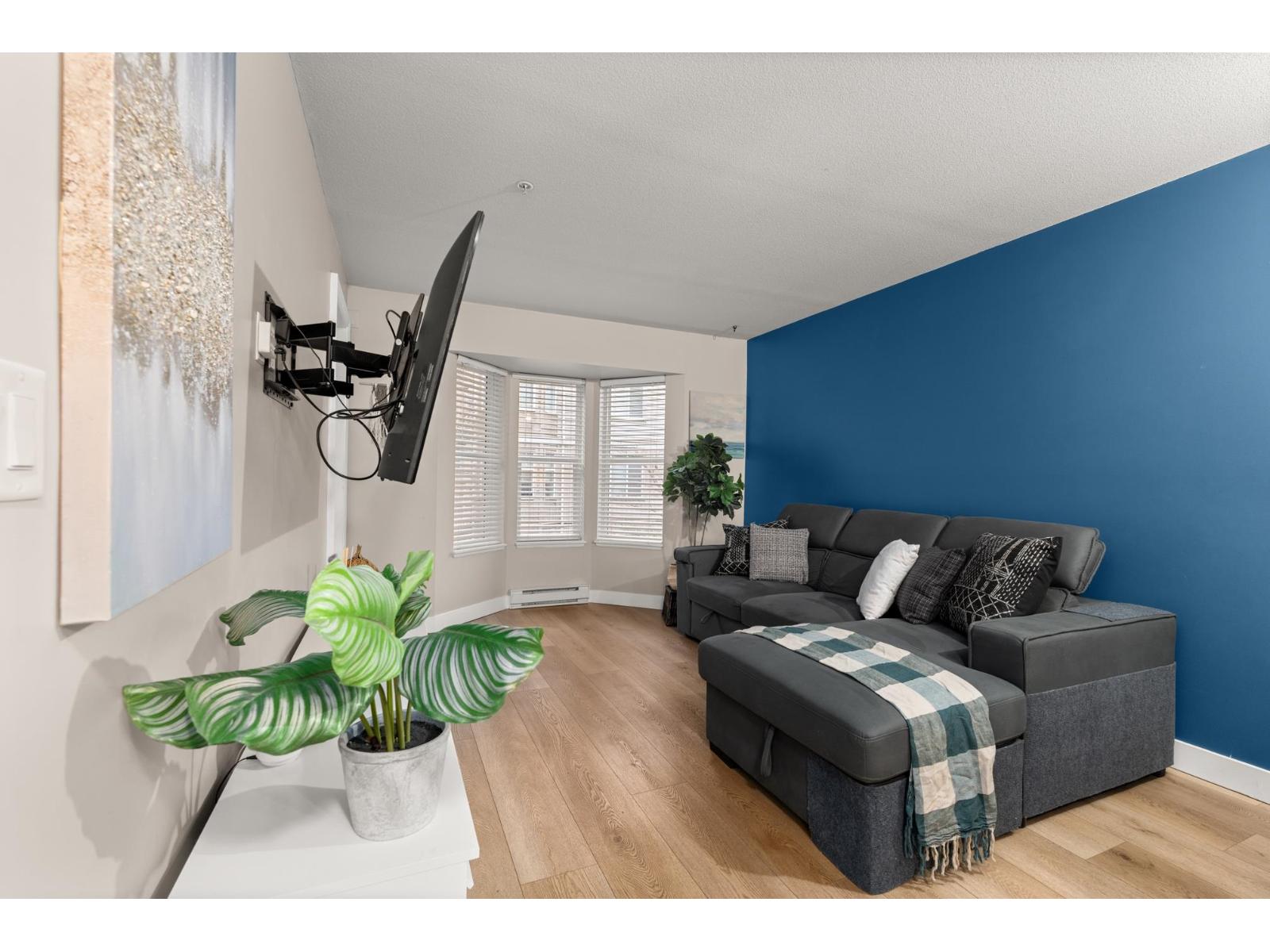 204 5454 198 Street, Langley, British Columbia  V3A 1G2 - Photo 5 - R3084298