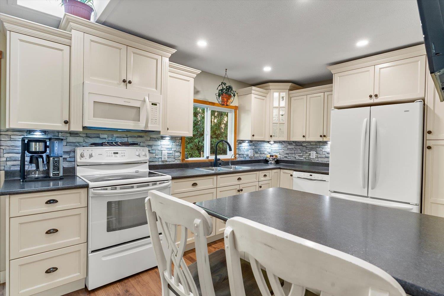 32485 Mcrae Avenue, Mission, British Columbia  V2V 2L6 - Photo 13 - R3084330