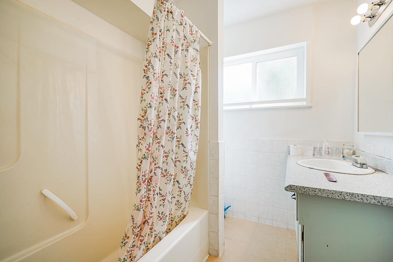 13792 112 Avenue, Surrey, British Columbia  V3R 2G3 - Photo 30 - R3084417