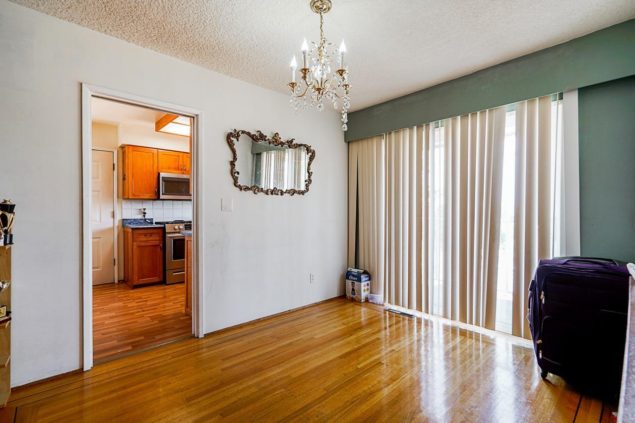 13792 112 Avenue, Surrey, British Columbia  V3R 2G3 - Photo 3 - R3084417