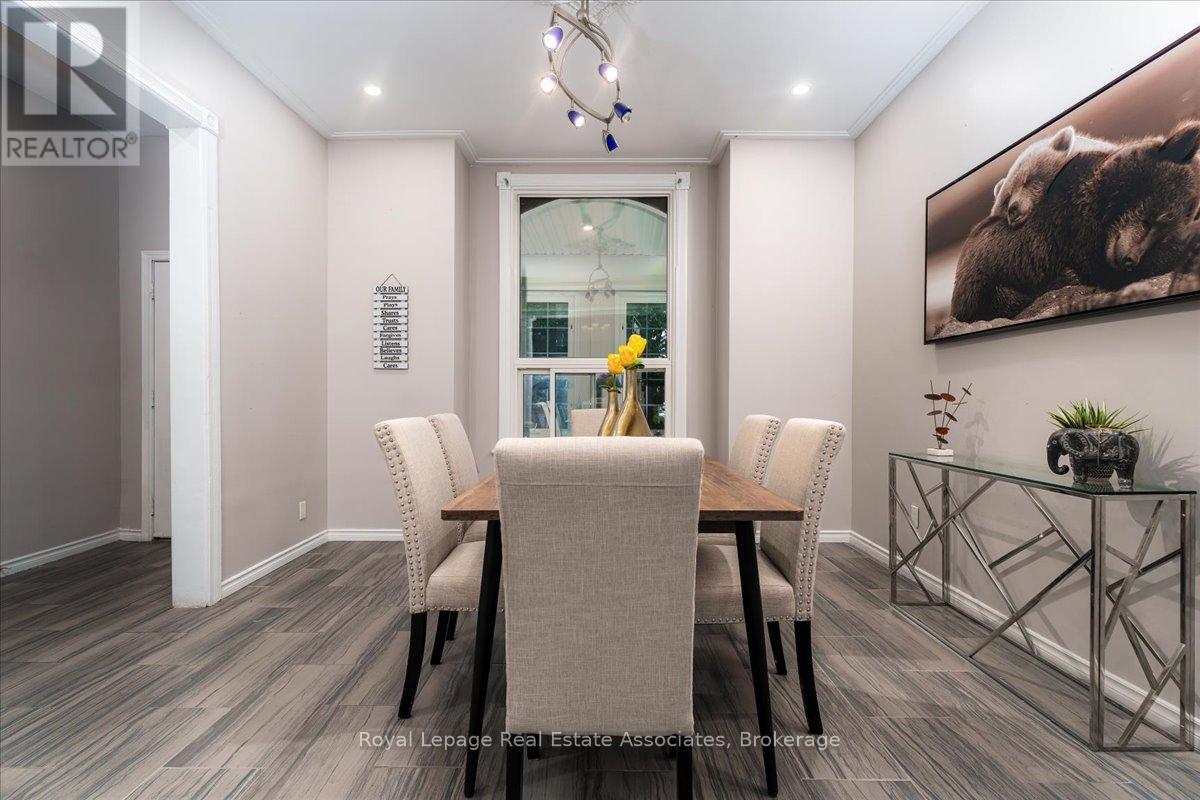 123 Market Street, Hamilton, Ontario  L8R 1N7 - Photo 4 - X12478555