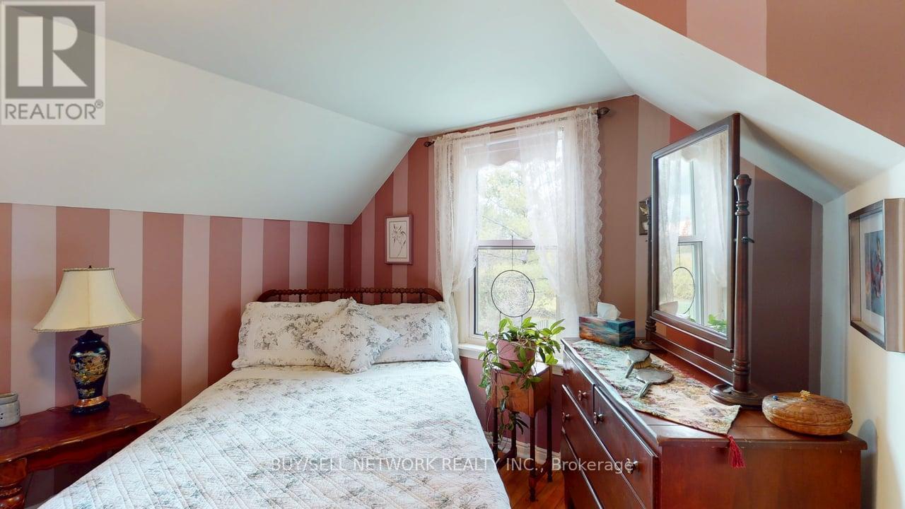 947 Division Road, Otonabee-South Monaghan, Ontario  K0L 2H0 - Photo 26 - X12479554