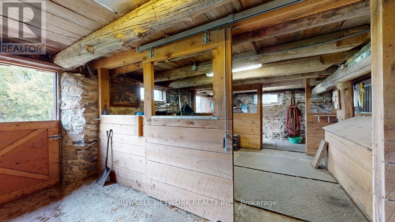 947 Division Road, Otonabee-South Monaghan, Ontario  K0L 2H0 - Photo 39 - X12479554