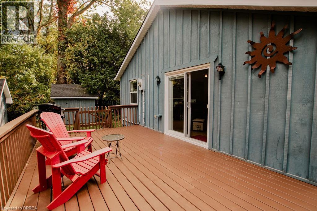 9928 Superior Street, Port Franks, Ontario  N0M 2L0 - Photo 3 - 40773603