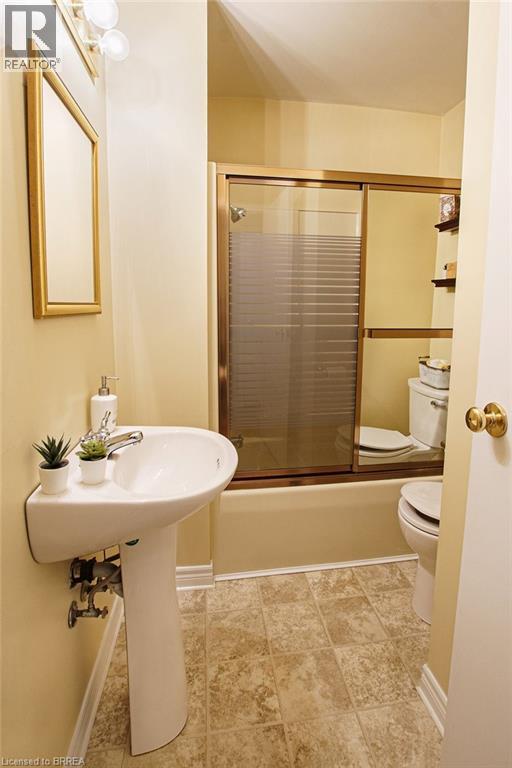 Photo 14 of 37 for 9928 Superior Street