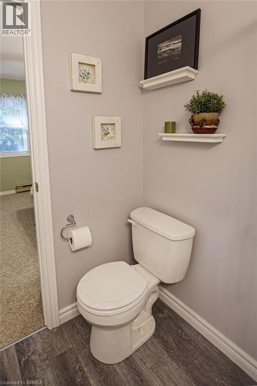 9928 Superior Street, Port Franks, Ontario  N0M 2L0 - Photo 19 - 40773603