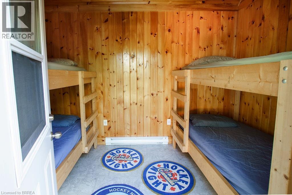 9928 Superior Street, Port Franks, Ontario  N0M 2L0 - Photo 26 - 40773603